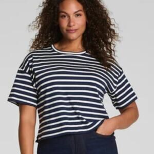 NWOT SPANX® Navy& White Cotton Cropped Tee Size 1X